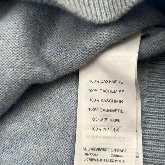 J. Crew long sleeve n-neck blue sweater, 100% cashmere, Size Small - Picture 5 of 16